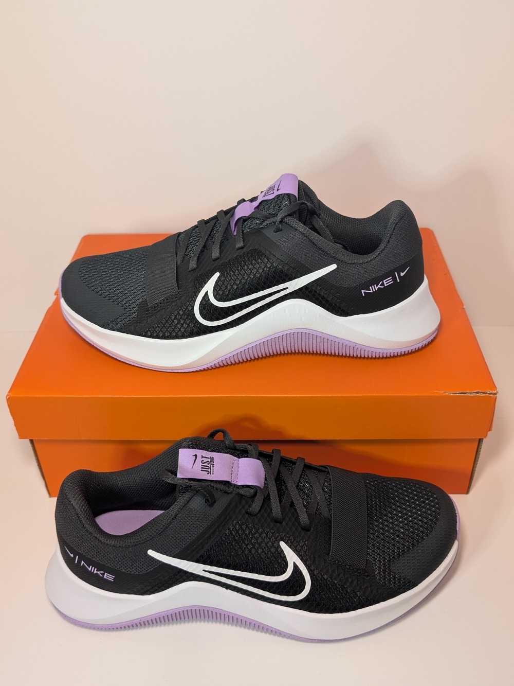 Nike MC Trainer 2 Workout Women's Shoes Sz 9.5 DM0824-005 Black White Purple